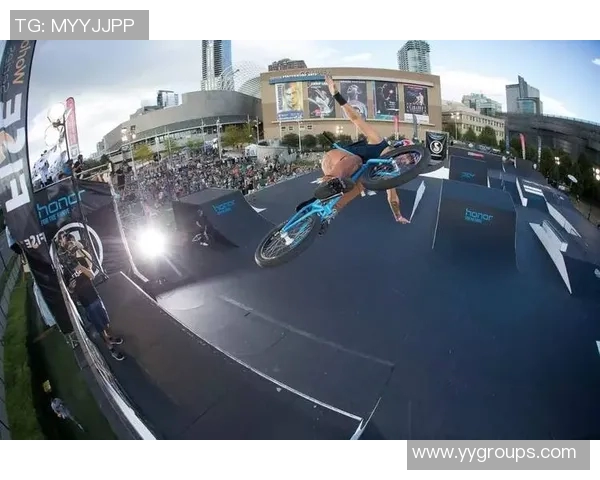 杨丽专访:从极限运动新手到顶尖高手的成长之路回顾 杨丽专访:从极限运动新手到顶尖高手的成长之路回顾