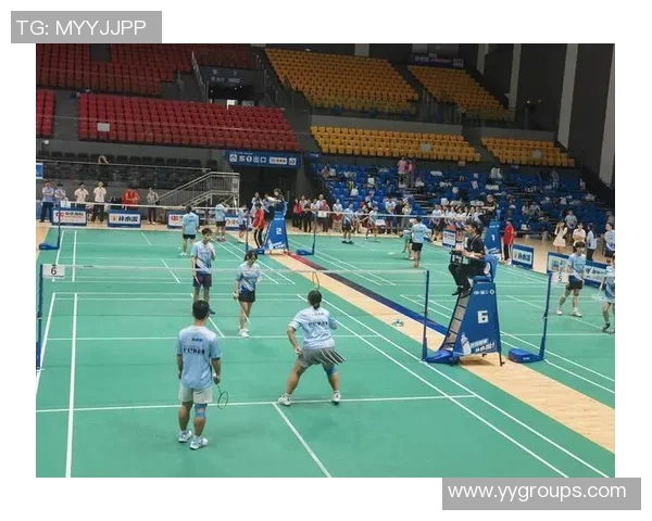 羽毛球的魅力：深入了解深圳羽毛球队的默契配合与训练秘诀