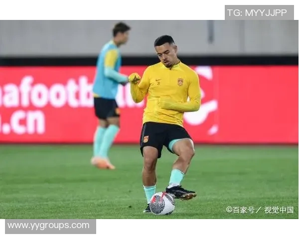 北京排球队边路渗透革新探索新战术提升整体实力与比赛表现