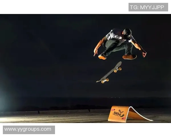 武汉滑板队的阵地战揭秘:探索滑板文化与城市街头的深度融合 武汉滑板队的阵地战揭秘:探索滑板文化与城市街头的深度融合