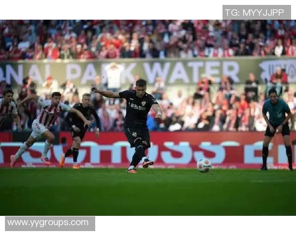 柏林联与科隆激战正酣比分揭晓精彩瞬间回顾