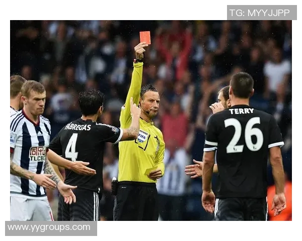 狼队与沃特福激战正酣谁能在英超赛场上笑到最后