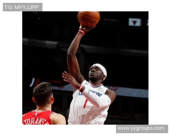 约纳斯瓦兰丘纳斯的篮球之路与职业生涯成就解析