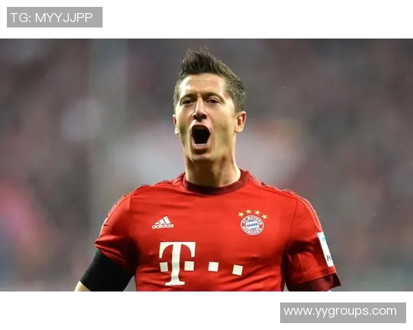 莱万重返德甲对阵拜仁引发球迷愤怒纷纷嘘声表示失望与背叛