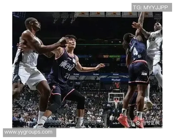 马刺与雷霆激战正酣2月1日比赛精彩回顾与分析