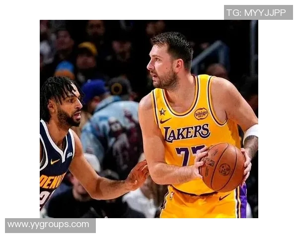 今日湖人对阵掘金季前赛精彩回顾与赛前分析全方位解读 今日湖人对阵掘金季前赛精彩回顾与赛前分析全方位解读