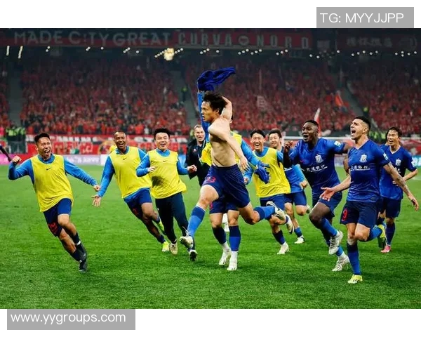 广州与苏州中超对决精彩纷呈球迷期待巅峰对决的激情时刻 广州与苏州中超对决精彩纷呈球迷期待巅峰对决的激情时刻