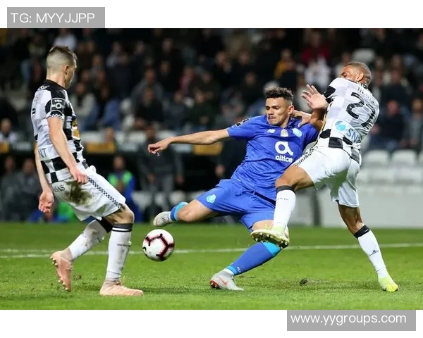 德甲精彩对决门兴主场迎战沃尔夫斯堡全场直播不容错过 德甲精彩对决门兴主场迎战沃尔夫斯堡全场直播不容错过