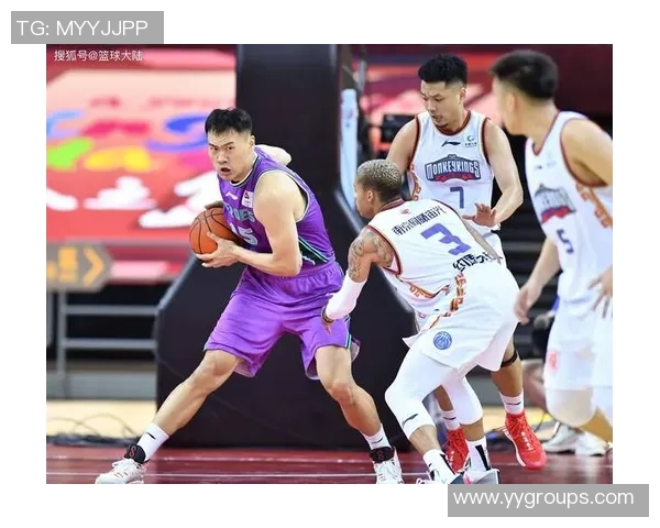 张昊:从普通少年到篮球明星的奋斗历程与心路历程分享 张昊:从普通少年到篮球明星的奋斗历程与心路历程分享